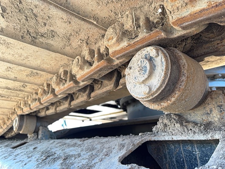 deere-230-lc-image-21