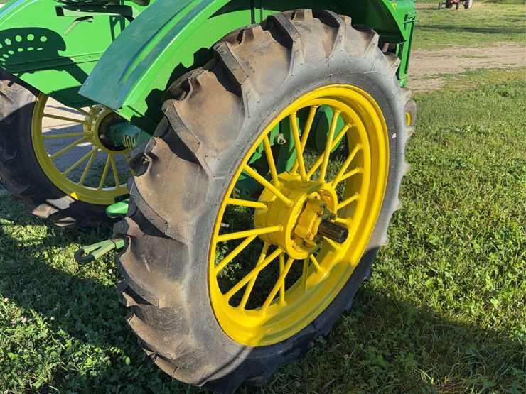 john-deere-model-b-image-5