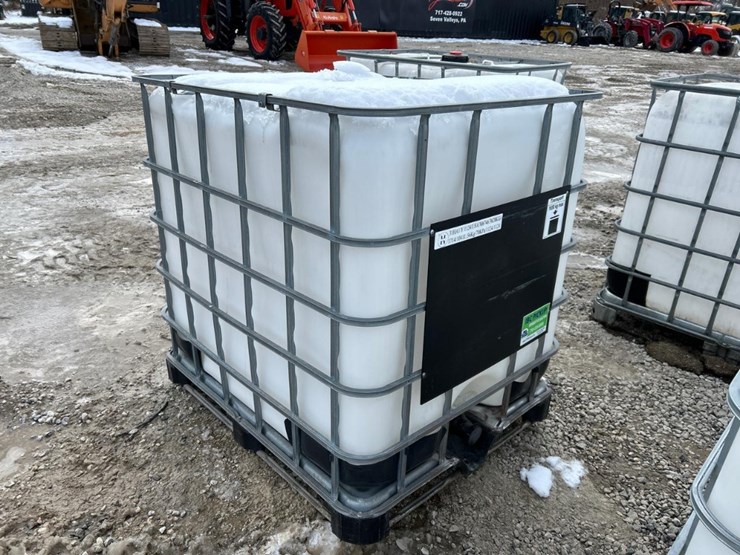 water-tank-tote-image-4