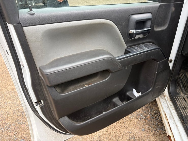 2016-gmc-1500-image-29
