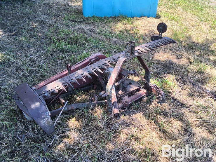 international-sickle-mower-image-3