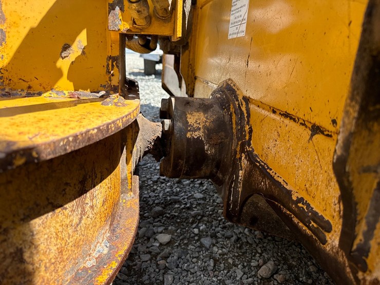 deere-650-image-17