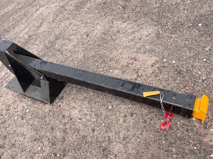 #1353-•-adjustable-forklift-lifting-arm-image-1