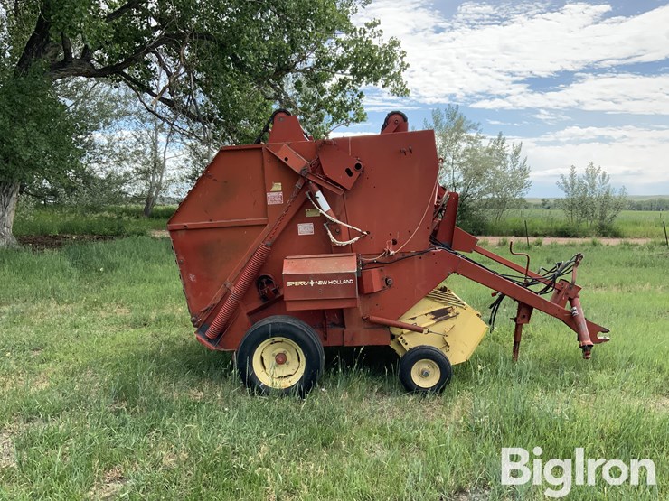 new-holland-846-image-4