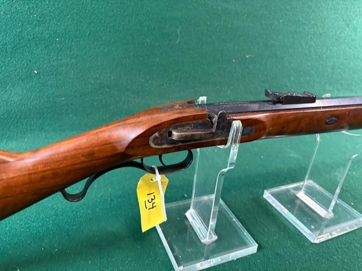navy-arms-co.-50cal-black-powder-rifle-image-4