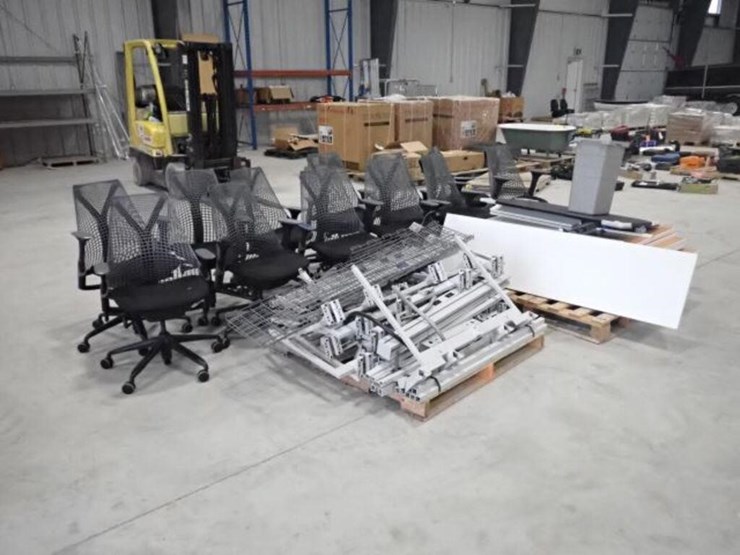 qty-of-(12)-multi-station-connectable-desks-&-image-2