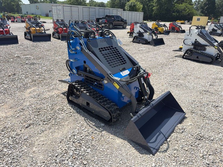 2026-zjg-zj-380-tracked-mini-skid-steer-loader-image-8