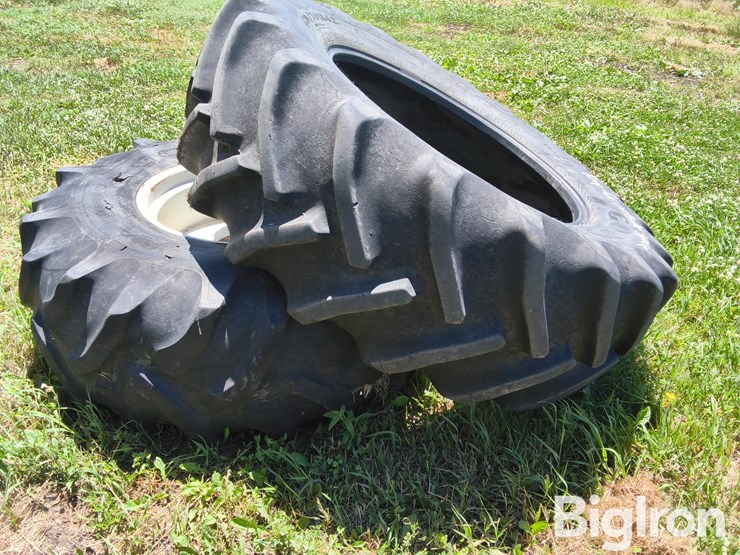 goodyear-tires-&-rim-image-4