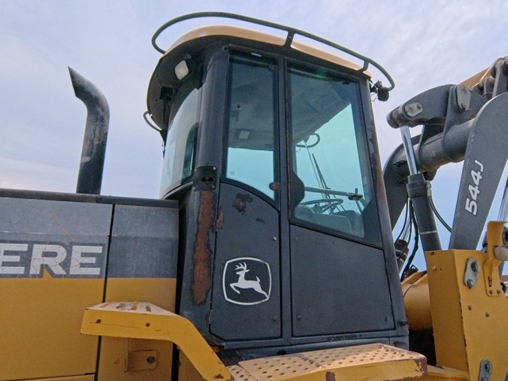 2006-deere-544j-image-80