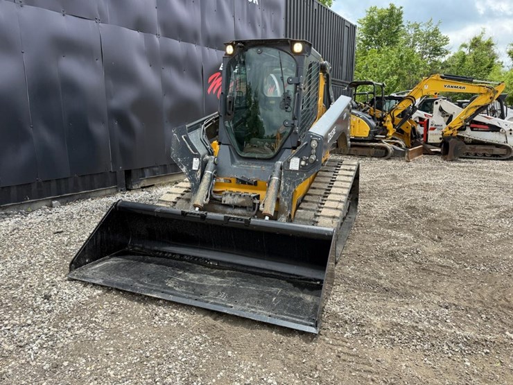 2023-deere-333g-image-8