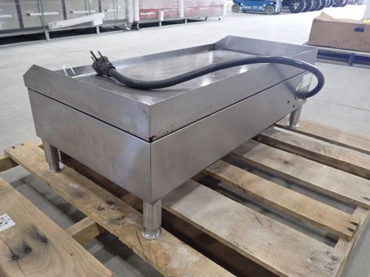 vollrath-cayenne-35-in.-commercial-electric-image-3