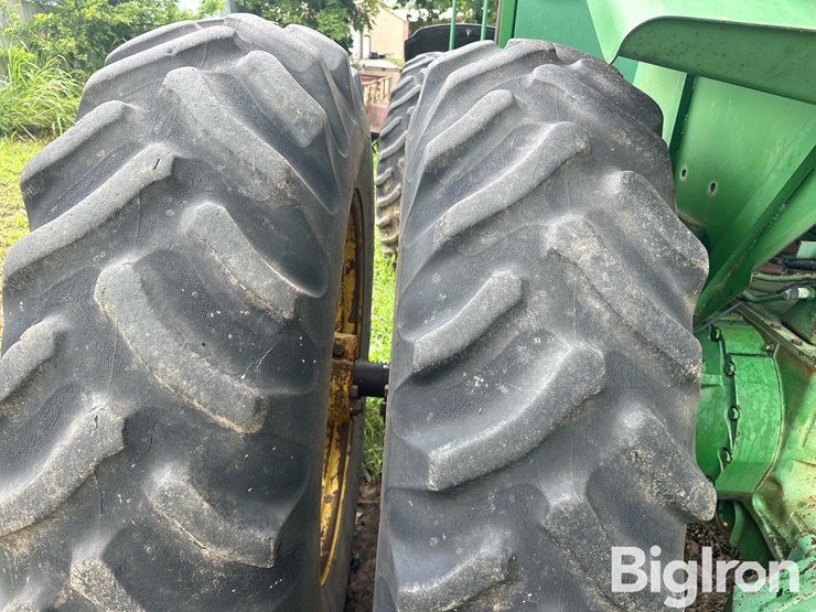 1981-john-deere-8640-image-16