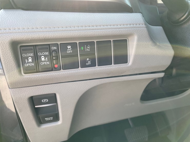 2018-honda-odyssey-image-54
