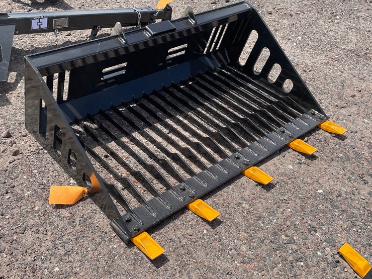 #1314-•-mini-skid-steer-rock-bucket-image-8