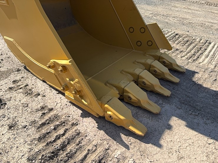 caterpillar-320gc-image-7