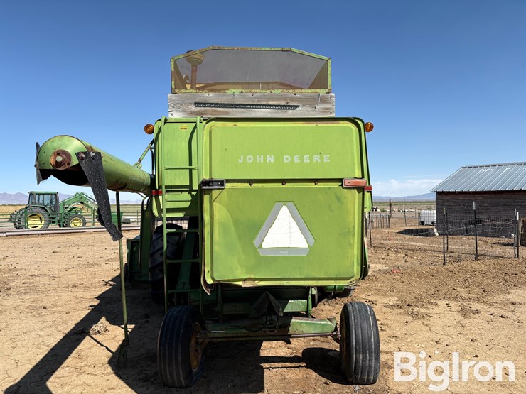 1977-john-deere-4400-image-6