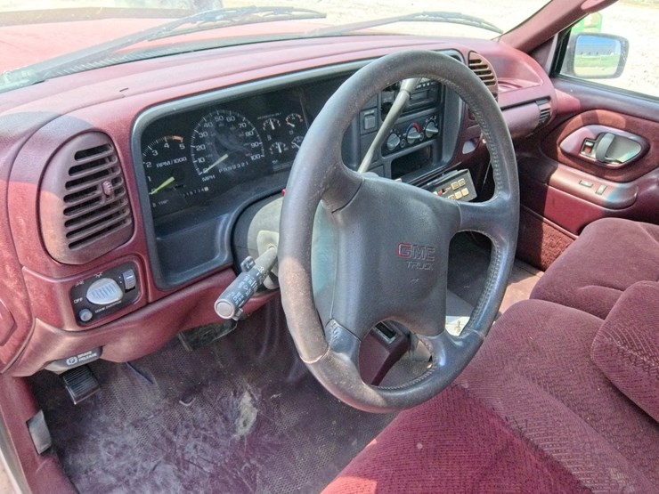 #1090-•-1995-gmc-brush-fire-truck-image-30