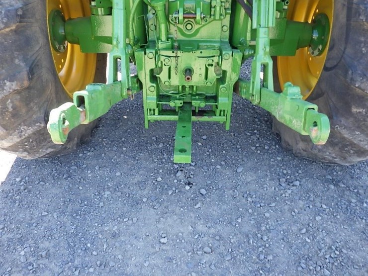 john-deere-tractor-loader-image-22