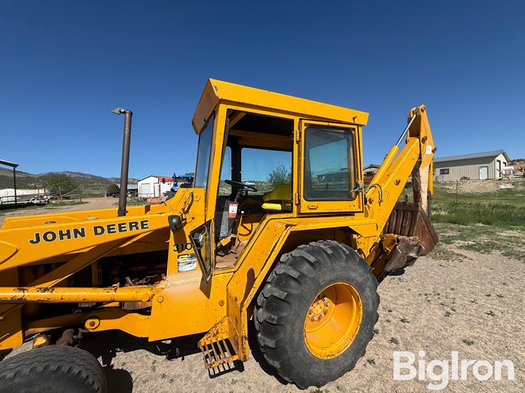 1984-deere-310b-image-17