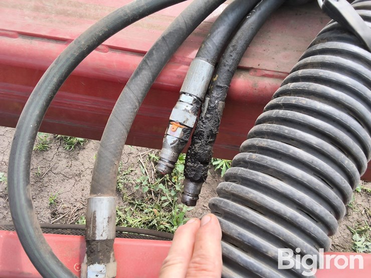 case-ih-1200-image-15