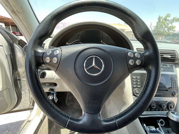 #162-•-2005-mercedes-c230-kompressor-(clean-nm-title)-image-79