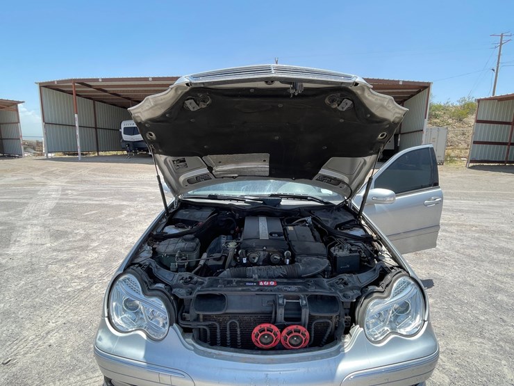 #162-•-2005-mercedes-c230-kompressor-(clean-nm-title)-image-110