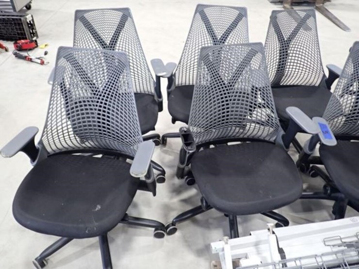 qty-of-(12)-multi-station-connectable-desks-&-image-19
