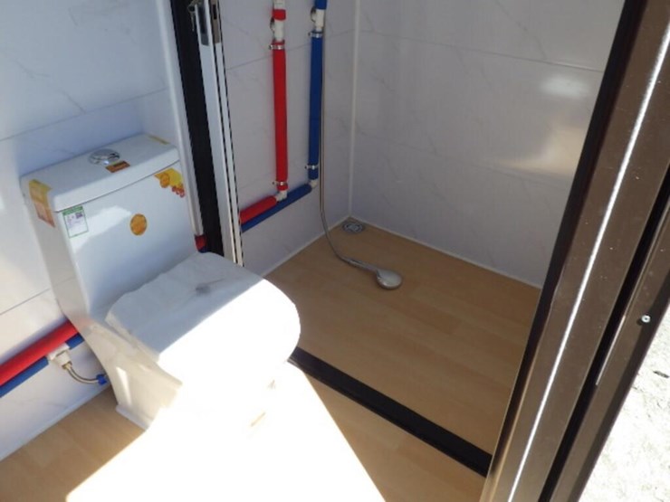portable-toilet-w/-shower-image-10