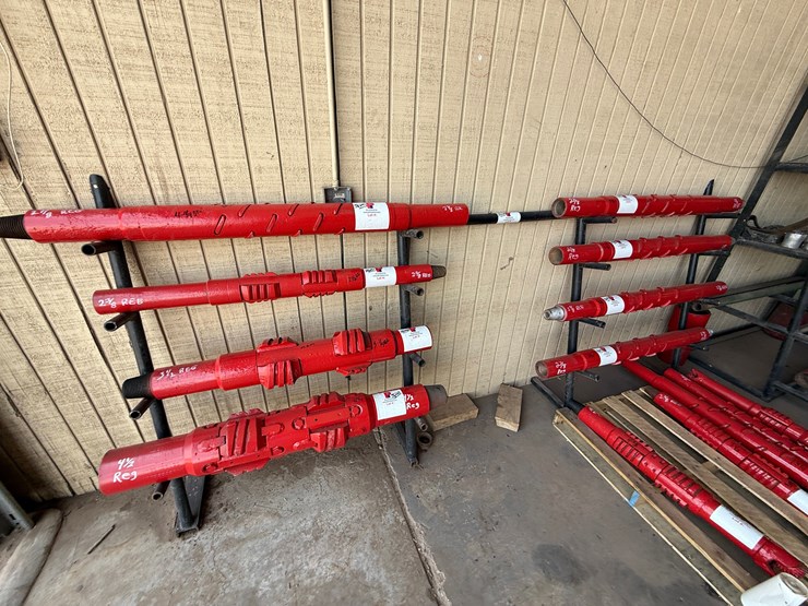 10’l-x-1.4’w-x-4.4’h-lean-to-tool-rack-image-1