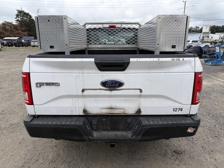 2017-ford-f150-xl-image-5