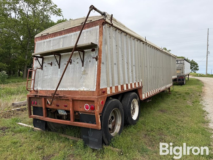 1989-hobbs-grain-trailer-image-5