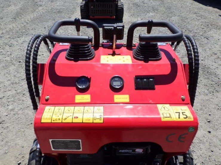 2026-sdlool-323tz-skid-steer-loader-image-13