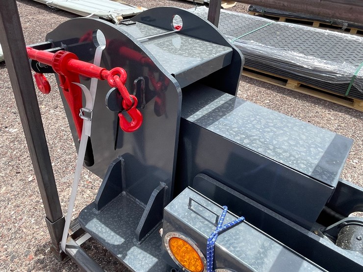 #1315-•-fifth-wheel-wrecker-attachment-image-11
