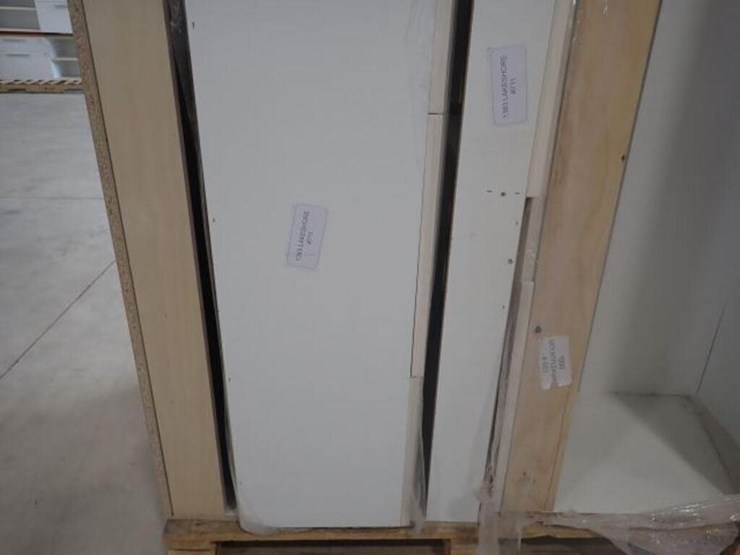 unused-qty-of-3-pc-heavy-duty-white-kitchen-base-image-11