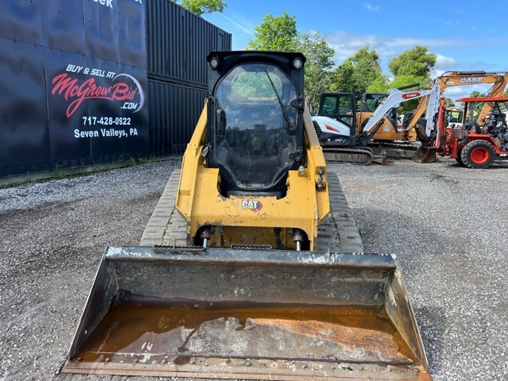 2022-caterpillar-279d3-image-9