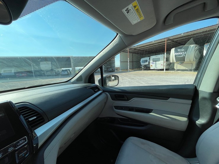 2018-honda-odyssey-image-50
