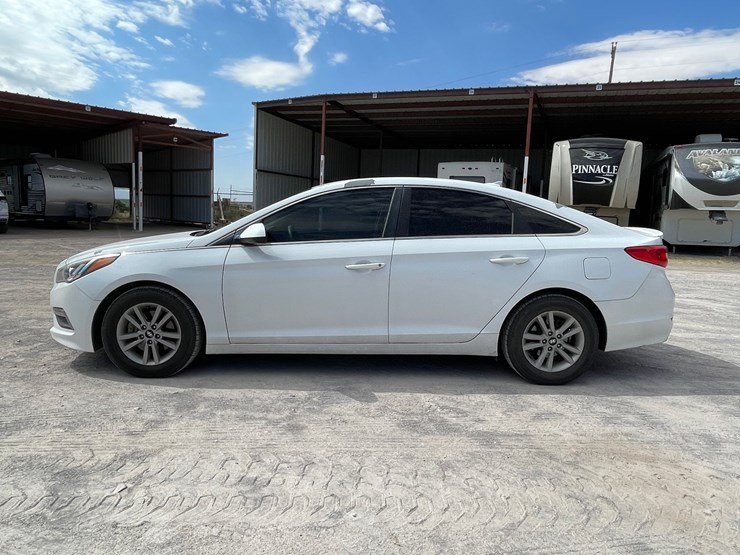 #160-•-2015-hyundai-sonata-(clean-tx-title)-image-3