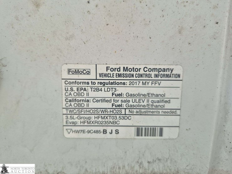 2017-ford-f150-image-18