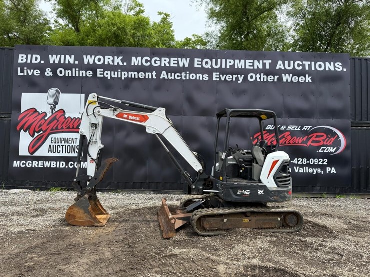 2023-bobcat-e42-image-1