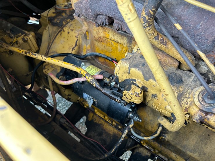 caterpillar-815a-image-34