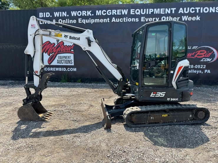 2021-bobcat-e35i-image-3