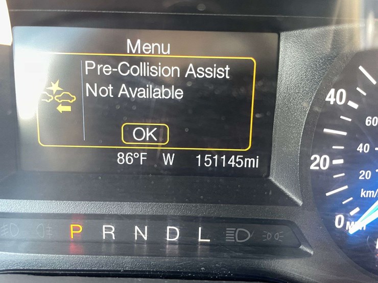 2020-ford-fusion-4-door-sedan-(151,145-miles)-image-26