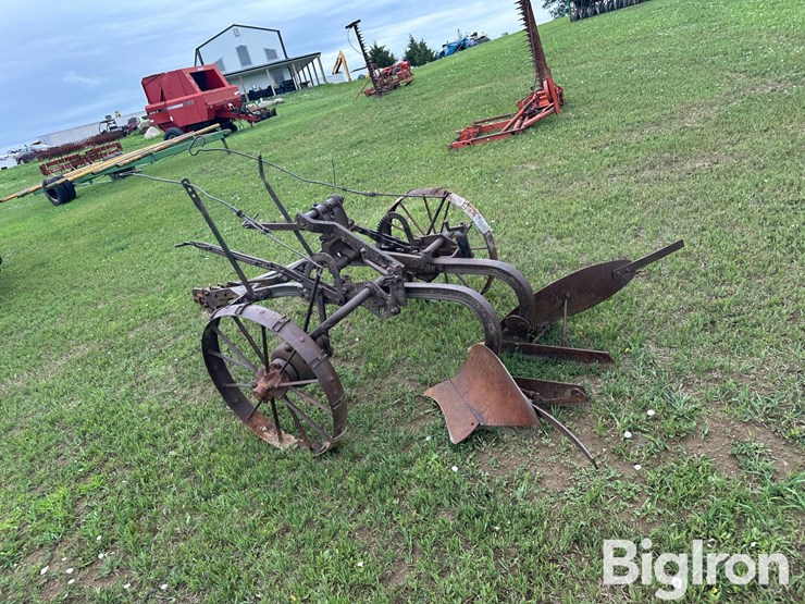 john-deere-2-image-8