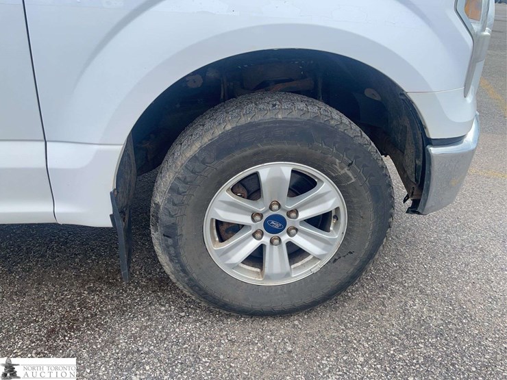 2017-ford-f150-image-22