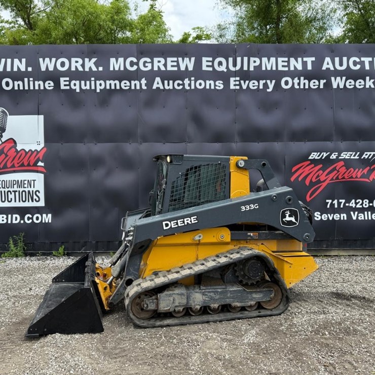 2023 DEERE 333G