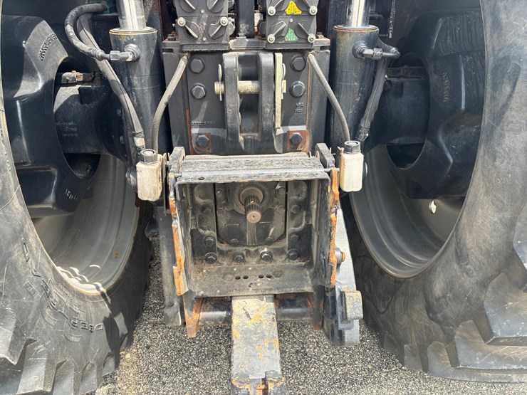 #2244-•-2021-case-magnum-280-tractor-image-40