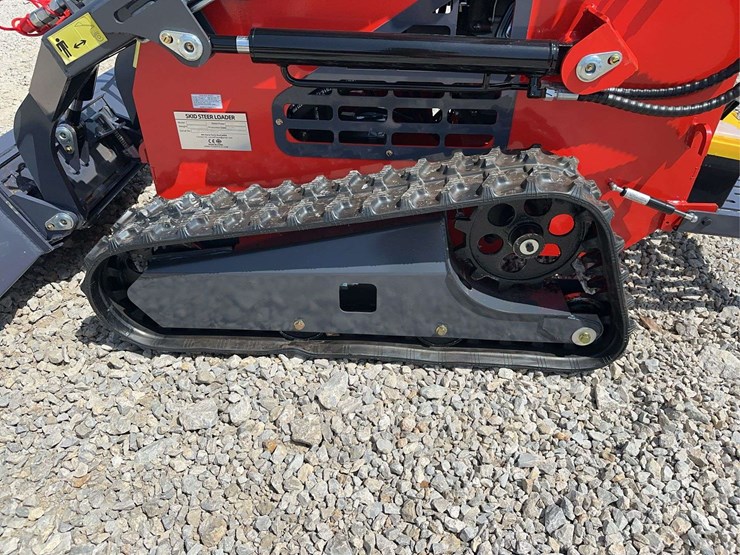 2026-zjg-zj-380-tracked-mini-skid-steer-loader-image-21