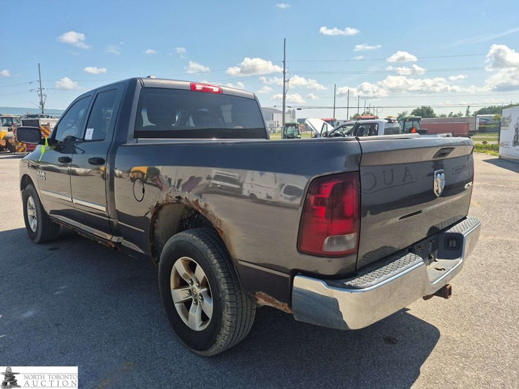 2014-dodge-1500-image-7