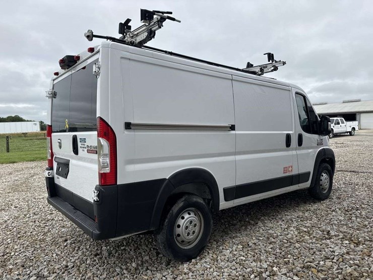 2019-dodge-1500-image-3