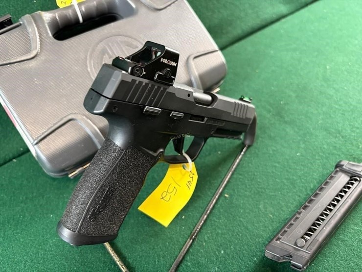 sig-sauer-p322-22lr-pistol-image-4